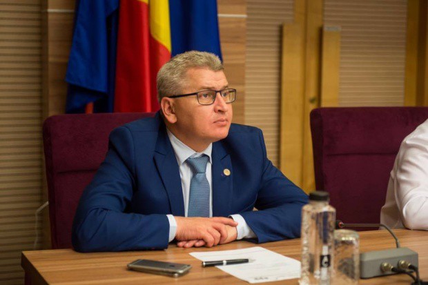 Un deputat PNL a lansat o petiţie online: Cei care refuză un loc de muncă rămân fără ajutor social