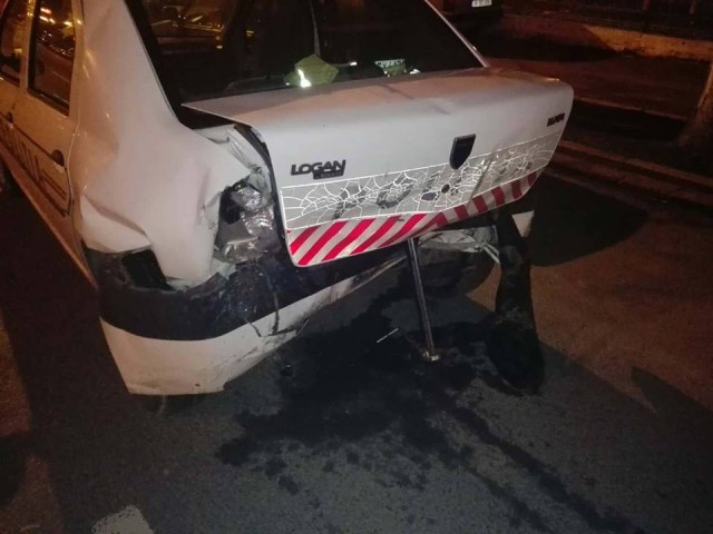 Accident cu mașina Poliției, la Constanța, din pricina unui șofer băut