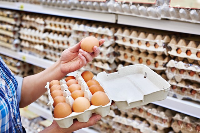 Amenzi de 132.360 lei în industria avicolă, în ultimele 7 luni; 178.200 de ouă au fost retrase de la comercializare