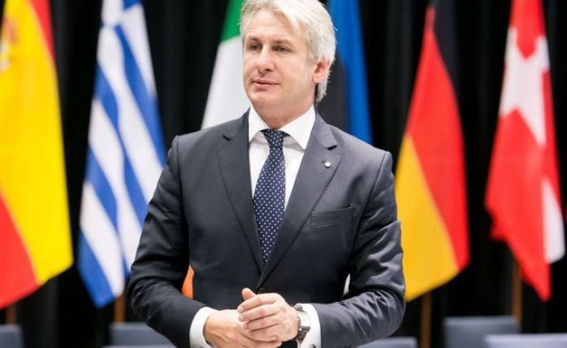 Teodorovici: Soluţia pentru mame, bolnavii de cancer şi concedii medicale va fi prezentată săptămâna viitoare