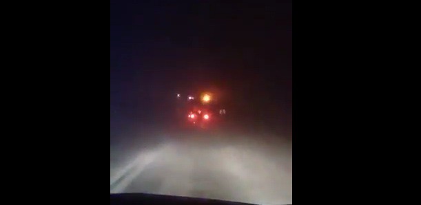 Coloană de maşini însoţită de poliţiştii rutieri între Cobadin şi Murfatlar! VIDEO
