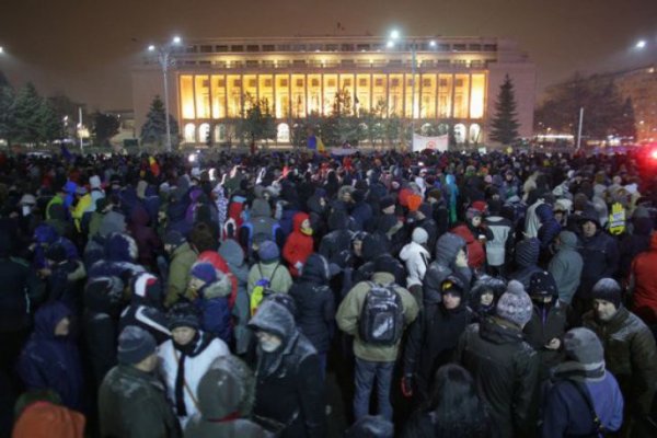 Protest în Capitală: 'Codruţa, keep it up'