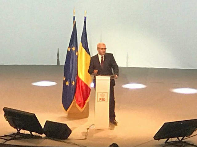 CONGRESUL PSD. Dragnea: 'Vreţi să mai fiu preşedintele vostru?'. Reacţia sălii: APLAUZE PRELUNGITE