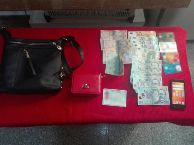 O femeie și-a uitat poșeta la Judecătoria Medgidia!