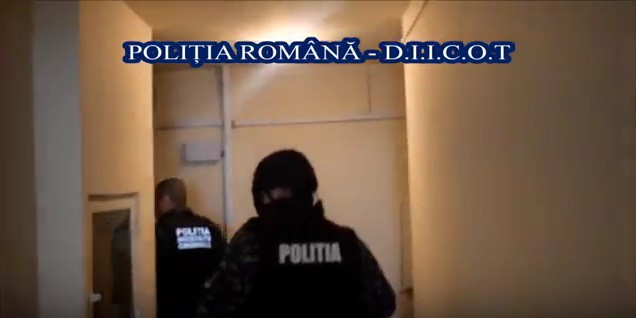 Percheziții lângă Constanța: bloc transformat în… bordel! VIDEO