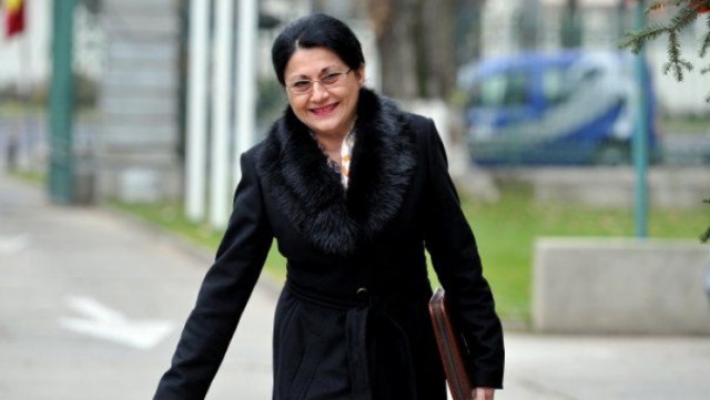 Andronescu vrea înfiinţarea de clase separate pentru copiii cu cerinţe speciale