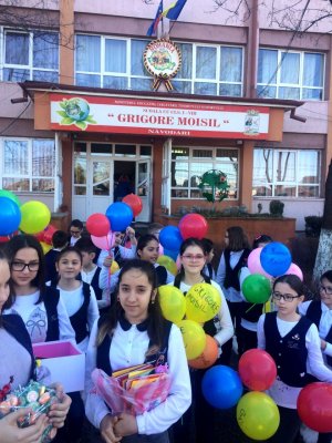 Explozie de culoare și bucurie pentru prichindeii din Năvodari, invitați la Ziua Porților Deschise la Școala Gimnazială „Grigore Moisil”