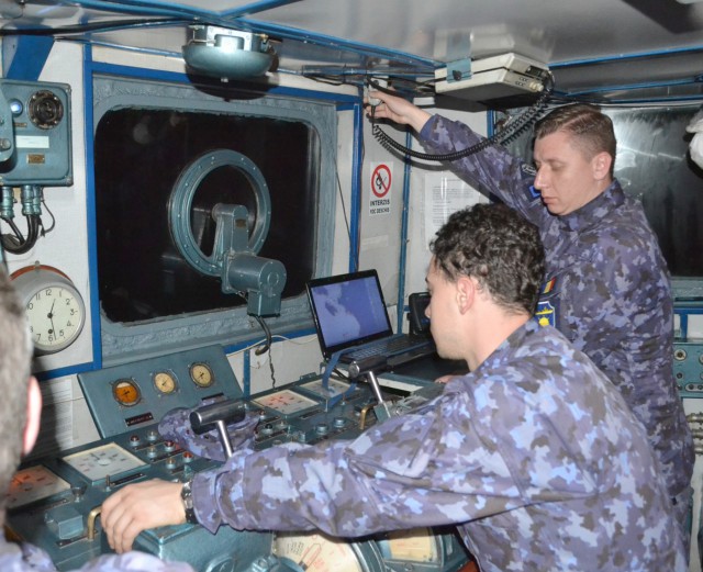 Dragorul maritim „Lt. Dimitrie Nicolescu”, în drum spre casă