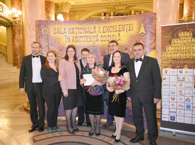 Preşedintele Colegiului Asistenţilor Sociali din Constanţa, Marinela Grigore, premiată la Gala Naţională a Excelenţei în Asistenţă Socială