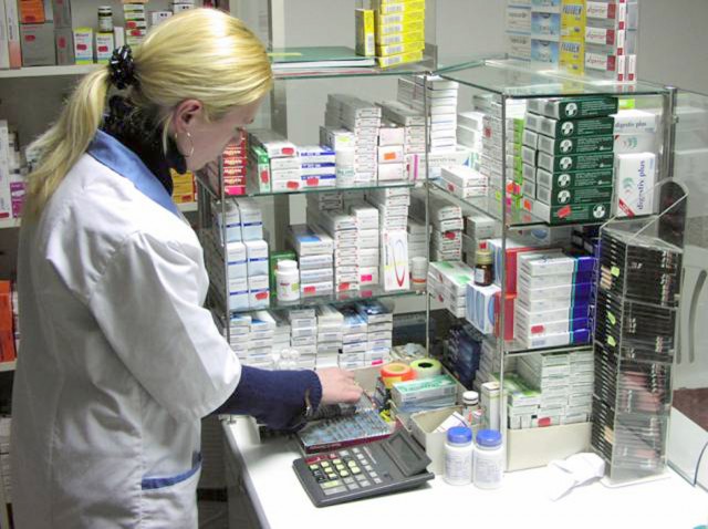 Ministerul Sănătăţii a organizat o dezbatere publică privind funcţionarea farmaciilor