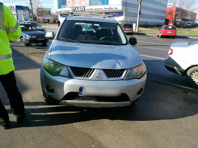 Bărbat accidentat pe trecerea de pietoni, pe Șoseaua Mangaliei