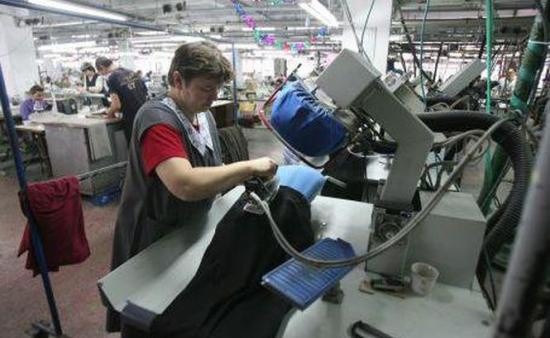 Eurostat: Bulgaria şi România, cel mai scăzut cost orar cu mâna de lucru, în 2017