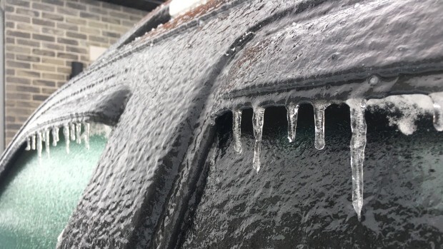 Fenomenul de freezing rain a înghețat orașul Constanța