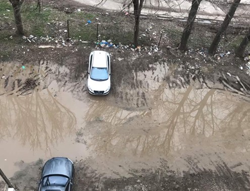 Pe uliţele Constanţei, în cartierul 'de fiţe' Compozitori