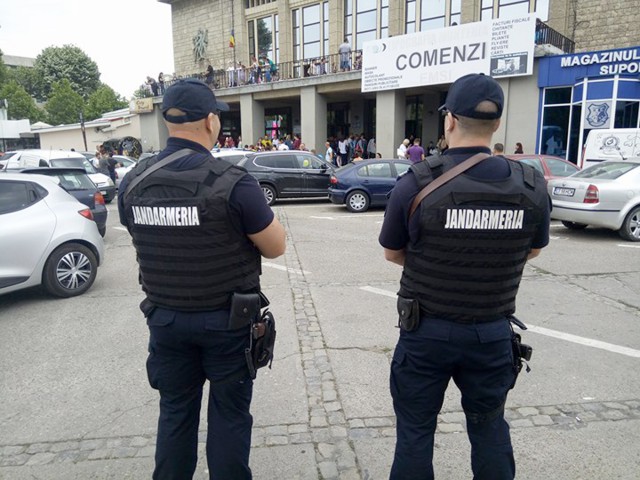 Depistat de jandarmi în zona Sălii Sporturilor deşi avea emis un mandat de arestare preventivă