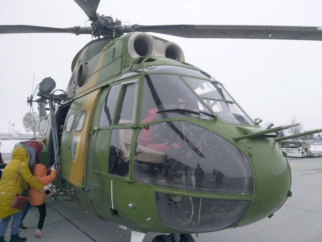 Copiii de la centrele de plasament Antonio și Delfinul, în vizită la militarii de la Mihail Kogălniceanu
