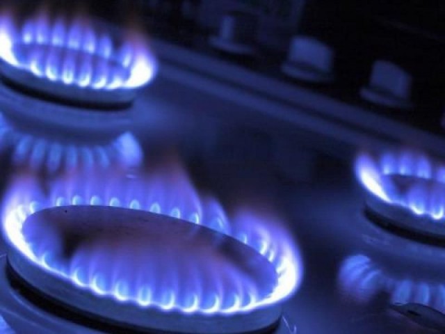 ANRE: Preţurile la gaze se menţin neschimbate de la 1 aprilie pentru consumatorii casnici, cu excepţia clienţilor Engie