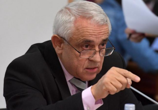 Daea: Ministerul Agriculturii are în programul de investiţii achiziţionarea de avioane pentru combaterea grindinei