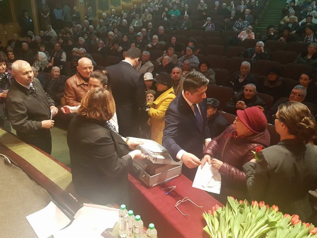 Bătrânii constănțeni au fost premiați de municipalitate