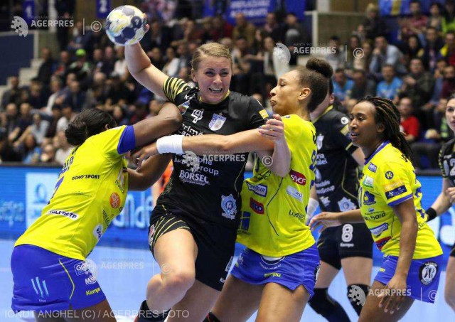 CSM Bucureşti, aproape de turneul Final Four al Ligii Campionilor, după 34-21 cu Metz