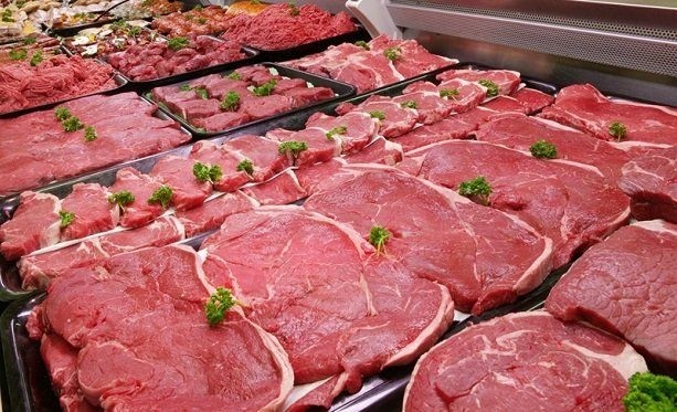 Afacerile din piaţa cărnii ar putea depăşi anul acesta 34 miliarde lei