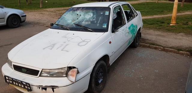 MAȘINILE ABANDONATE pe străzile Constanței vor fi ridicate! Iată lista vehiculelor ce vor fi confiscate!