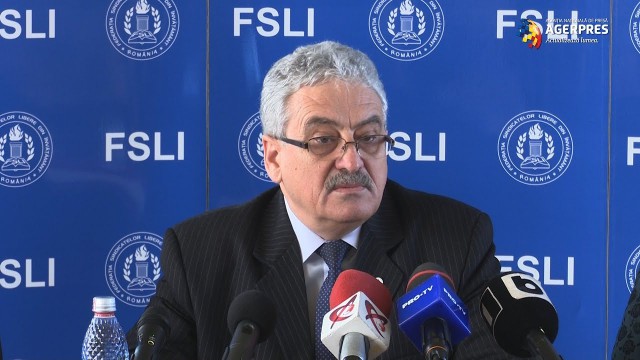FSLI: Angajaţii din învăţământ sunt discriminaţi. Executivul trebuie să rezolve plata salariilor în avans