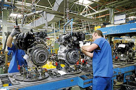 Activitatea fabricilor din zona euro a revenit pe creştere în iulie