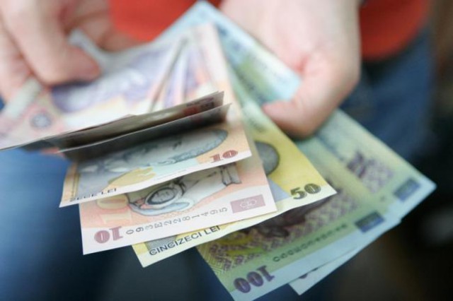 Studiu: Salariile în România sunt mult mai scăzute decât productivitatea. Discursul din spaţiul public, înşelător