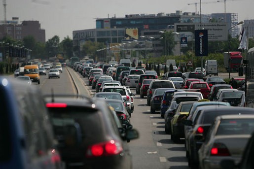DRPCIV: Circa 12.000 de vehicule noi înmatriculate în România, în martie