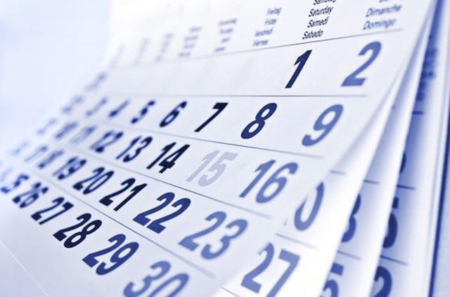 Premierul lungeşte vacanţele bugetarilor: ‘Am hotărât ca ziua de 30 aprilie să fie zi liberă’
