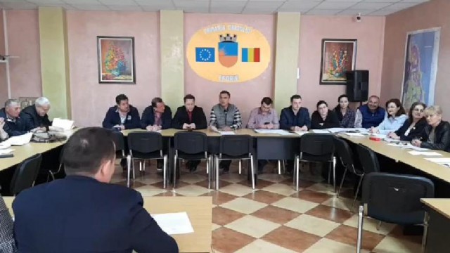Conducerea PSD Constanţa ştie? Consilierii de la Eforie n-au votat declaraţia de Unire cu Moldova. S-AU ABŢINUT!