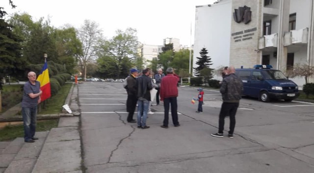 Un fost primar al Constanţei, la protestul împotriva Guvernului