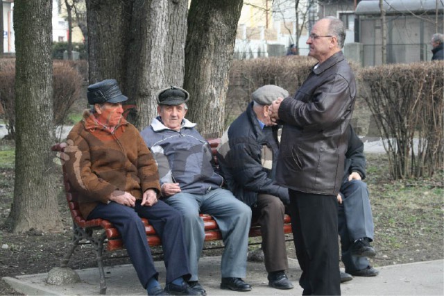 MMJS: Peste 5 milioane de pensionari la finele lui februarie; pensia medie - 1.072 lei