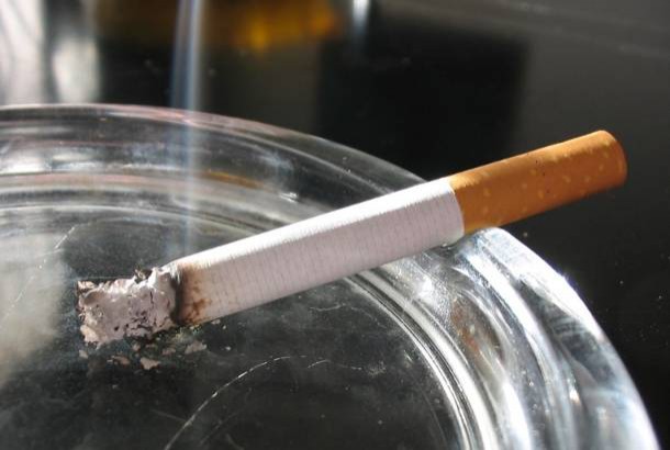 Piaţa neagră a ţigaretelor a crescut la 17,2% din totalul consumului, în martie 2018
