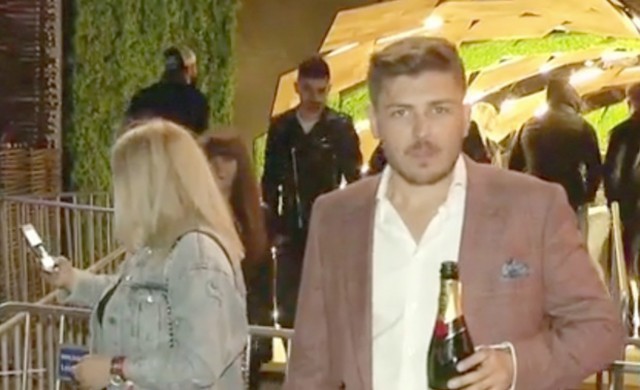 Tânărul care se lăuda în Mamaia cu averea părinţilor a făcut-o lată şi acum câţiva ani, cu fiul unui şef de la Fisc!