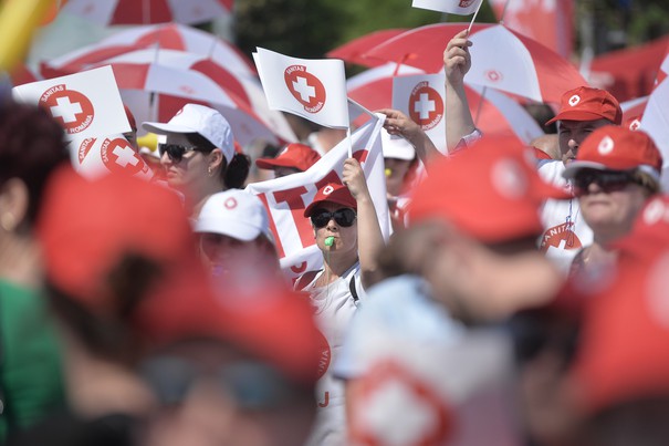 Sanitas: În funcţie de întâlnirea de marţi cu premierul şi miniştrii Muncii, Sănătăţii şi Finanţelor, vom organiza sau suspenda greva generală