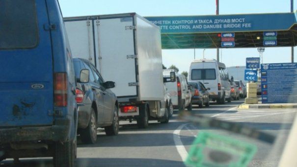 Sistemul Computerizat de Tranzit Român, indisponibil temporar; transportatorii vor prezenta la vamă actele pe suport hârtie