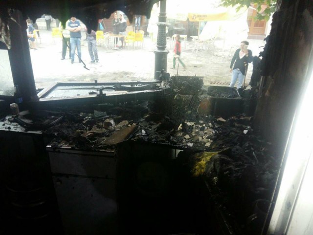 A ars localul 'La Coco' din Cernavodă! FOTO cu dezastrul!