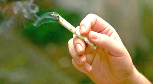 URMĂRIRI: un tânăr care se droga a vrut să scape de oamenii legii