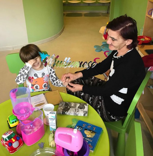 DONAŢI UN ZÂMBET! Este nevoie de jucării pentru Camera cu Bucurii din Spitalul Judeţean Constanţa!