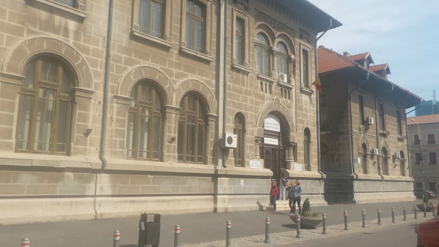 Elevii matematicieni din întreaga ţară îşi demonstrează cunoştinţele, într-un concurs organizat de Colegiul Mircea