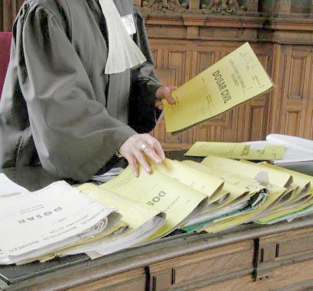 Dosarul indivizilor ‘săltaţi’ în urma percheziţiilor a ajuns la instanţă!