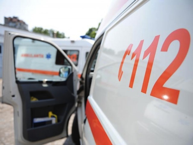 Accident rutier în Coiciu, din pricina unei femei: un copil a ajuns la spital