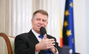 Klaus Iohannis intervine în scandalul Pilonului II: 'îi somez pe guvernanţi să-şi revină'