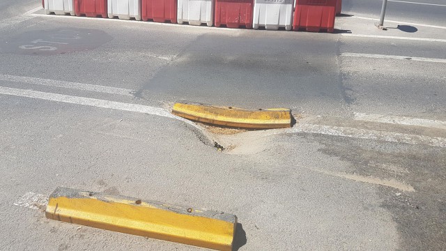 Atenţie, constănţeni! Bulevardul Tomis se SURPĂ!