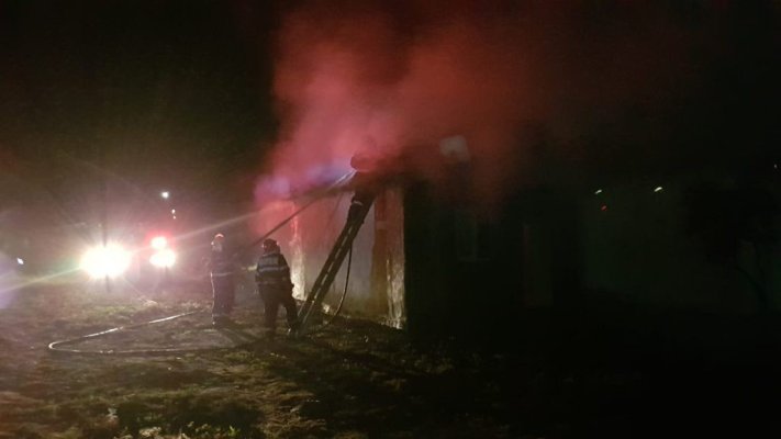 INCENDIU într-o gospodărie din Ciobanu