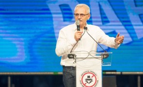 Dragnea, prima reacţie la presiunile denunţate de CCR. 'Dacă eram în America, preşedintele era anchetat'