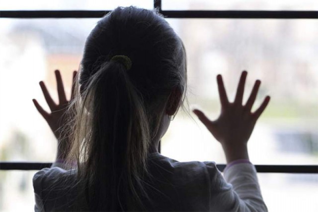 ANPDCA: 17.425 de copii aveau ambii părinţi plecaţi la muncă în străinătate, la finele anului trecut