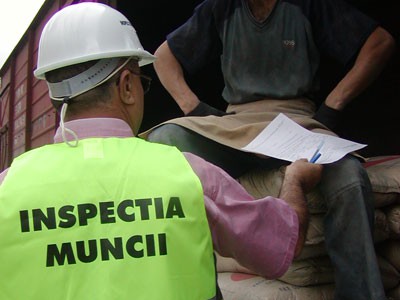 Inspecţia Muncii: Amenzi de peste 1,17 milioane de euro pentru nerespectarea legislaţiei în domeniu